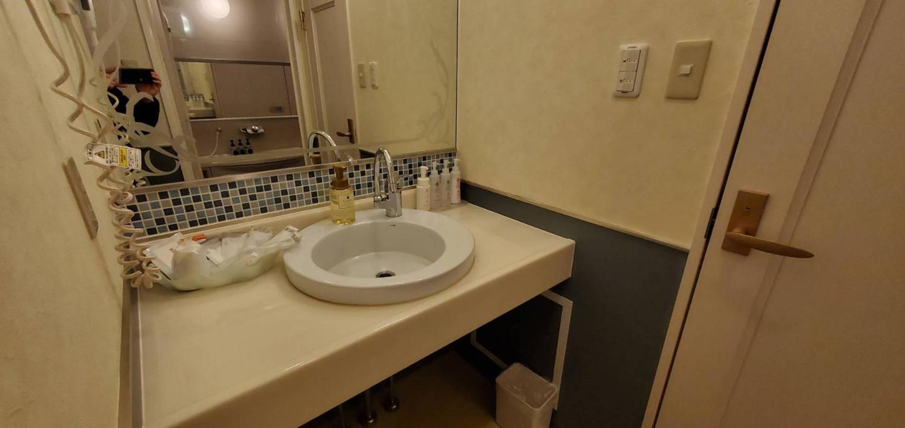 Hotel Golf Tsunashima (Adults Only) Йокогама Екстер'єр фото